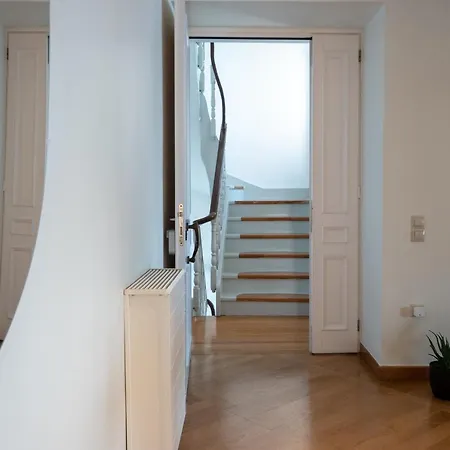 Apartment The Corcyraean Luxury Seafront House & Yard *